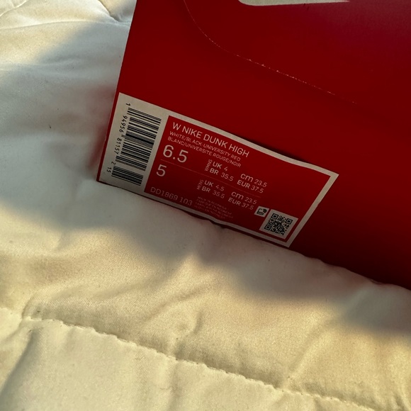 Nike Black and White High Tops - W6.5 - Picture 5 of 6